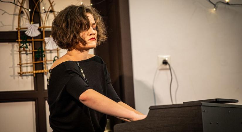 Gulyás Berta adott zongorahangversenyt a Lencsésin