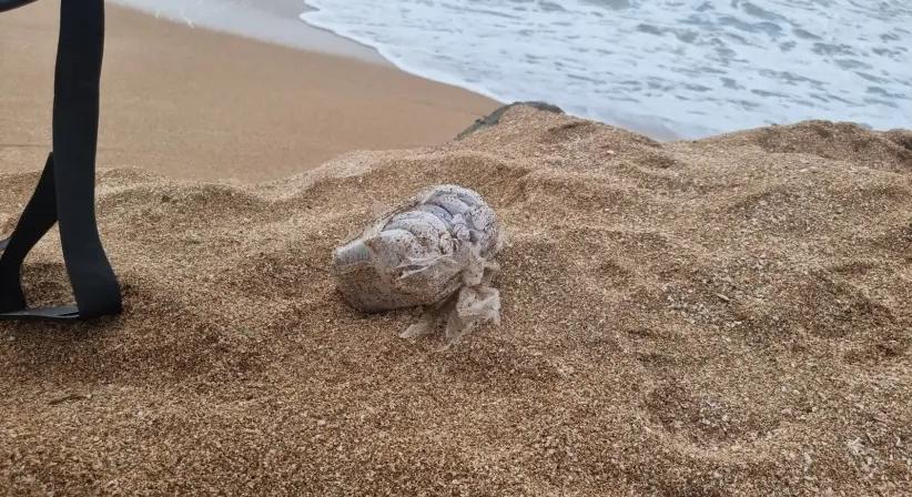 Több tucat kiló kábítószert sodort partra a víz az izraeli strandokon