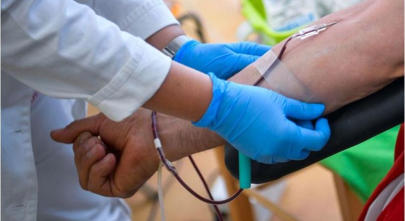 Pár csepp az életért – Itt adhat vért a következő napokban Vas megyében