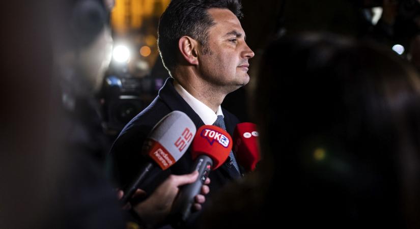 Márki-Zay Péter: A Fidesznek a guruló rubelek fontosak