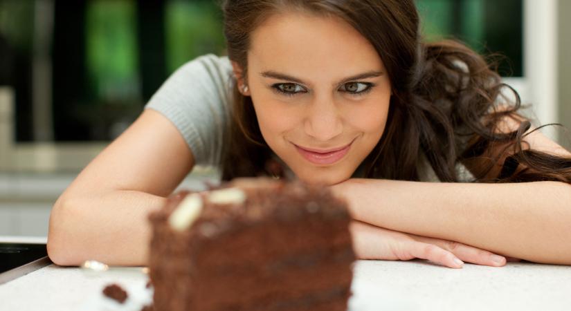 Csokitortát ide, most azonnal? 4 oka is lehet, ha rád tör az édesség utáni vágy – ha megismered ezeket, megtanulod leküzdeni