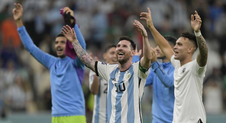 Lionel Messi elszólta magát, majd vezényelte az örömódát az argentin öltözőben