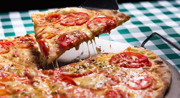 Brutális villanyszámlát kapott a népszerű fővárosi pizzéria