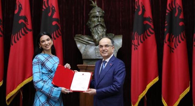Albán állampolgár lett Dua Lipa