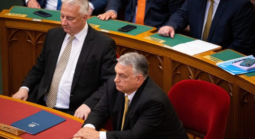 Orbán Viktor kibővítette az állandóan védett személyek körét