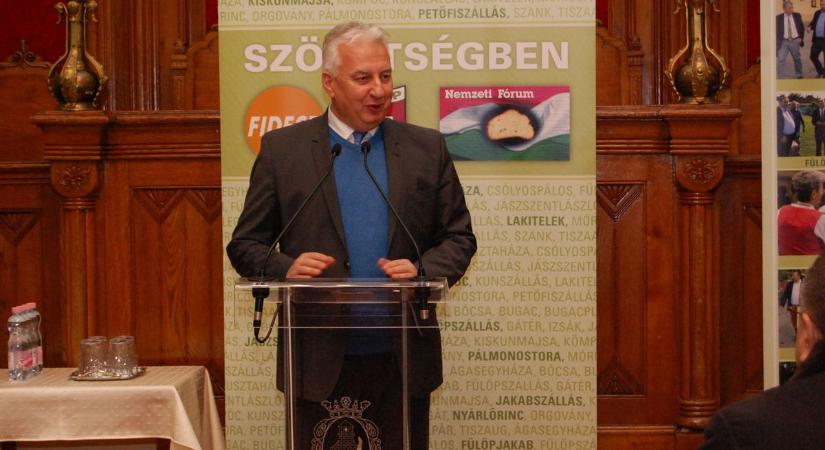 Semjén Zsolt: Magyarország továbbra is kiáll a béke mellet – galériával