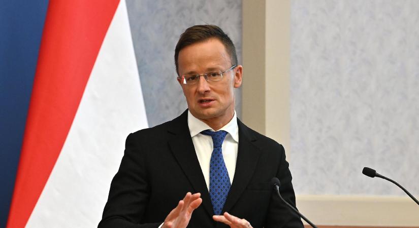 FT: Szíjjártóék miatt nem engedik be az ukrán külügyminisztert a NATO-értekezletre