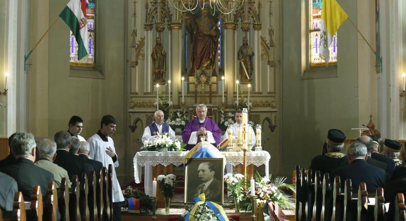 Formabontó lépésre szánta el magát a Magyar Katolikus Egyház