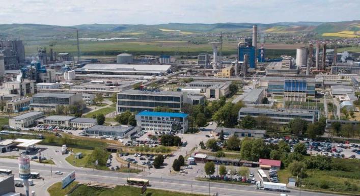 Újraindulhat a termelés az Azomureș kombinátban a jövő év elején