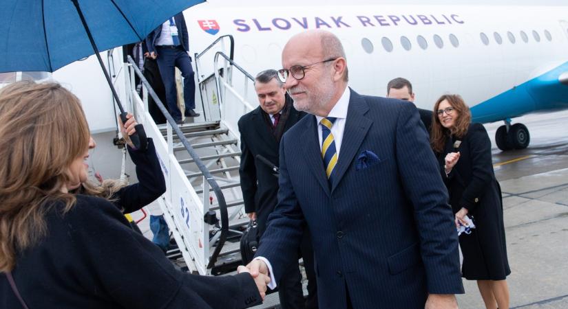 A szlovák külügyminiszter addig támogatná Ukrajnát, ameddig csak lehet