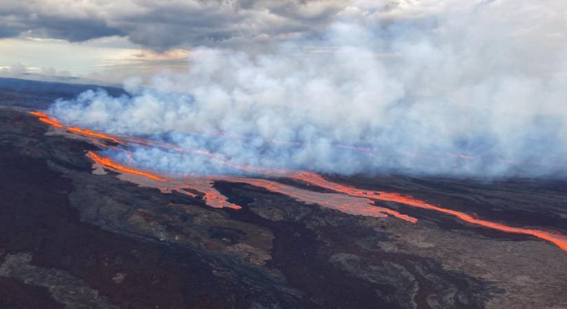 Kitört a Föld legnagyobb vulkánja, egyelőre beláthatatlanok a következmények