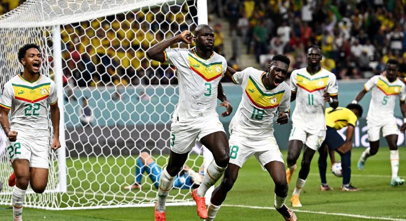 Totyogós tizenegyes, két gól két perc alatt, Szenegál kiharcolta a továbbjutást