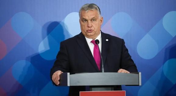 Orbán fütyül az európai értékekre, de a pénzt elfogadja