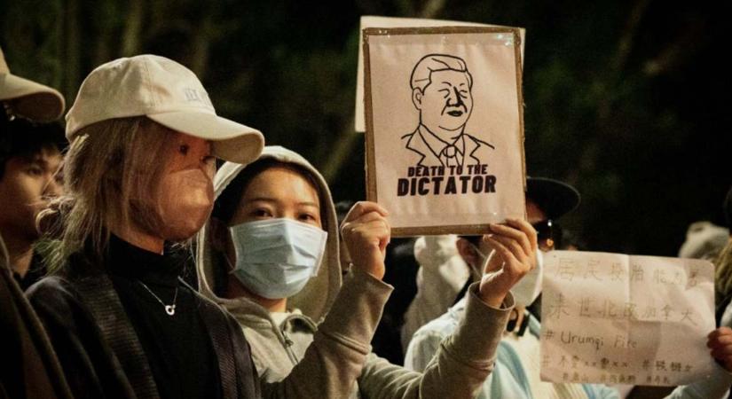 Abbamaradtak a szigorú járványügyi korlátozások elleni tiltakozások Kínában