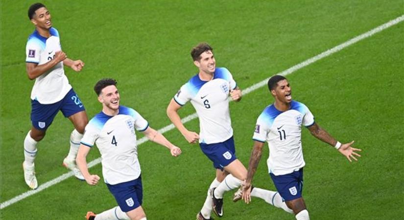 Anglia és az Egyesült Államok jutott a nyolcaddöntőbe