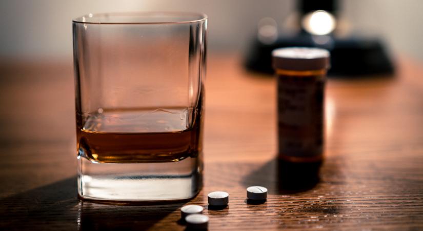 Alkohol és drogok: súlyos népbetegség tizedelei az időseket Amerikában