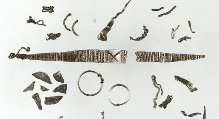 Döbbenetes viking kori kincseket találtak Norvégiában