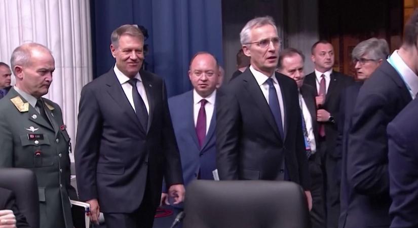Stoltenberg: A NATO kiáll Ukrajna mellett, de nem része a konfliktusnak