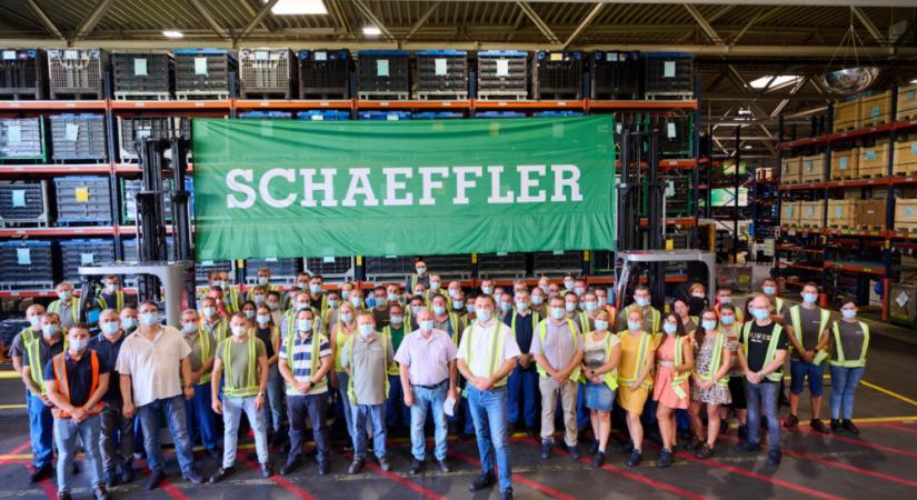 Megállapodott a szombathelyi Schaeffler a dolgozókkal, 15%-os béremelés jön jövőre!