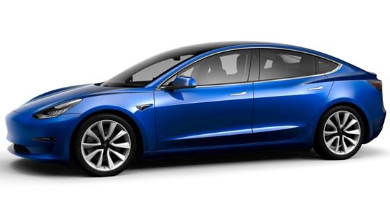 Érkezőben a felfrissített Tesla Model 3