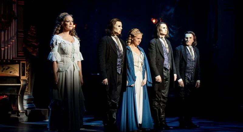 Andrew Lloyd Webber videóban gratulált az Operaház Fantomja 900. előadásához