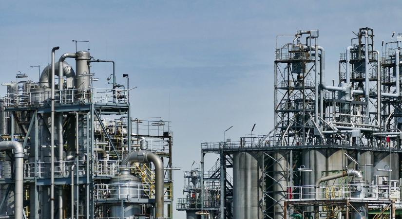 Matovič különadó bevezetését javasolta a kőolaj- és földgázágazatban tevékenykedő vállalatok számára