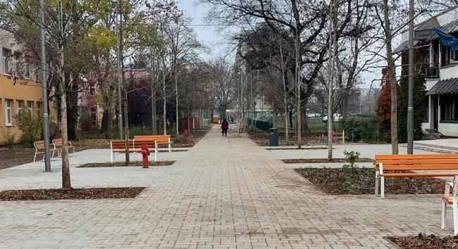 Elkészült az Angyalföld téri sétány is a Tócóskertben