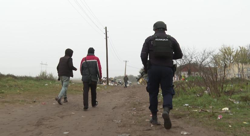 A horgosi lövöldözés után Szerbia szigorított, felszámolták a határmenti migránstáborokat