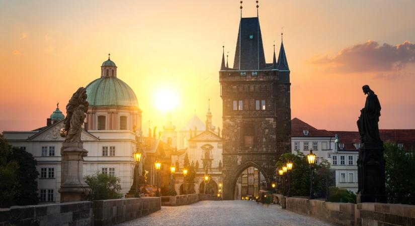 Óriási hiánnyal számol a jövő évi cseh költségvetés