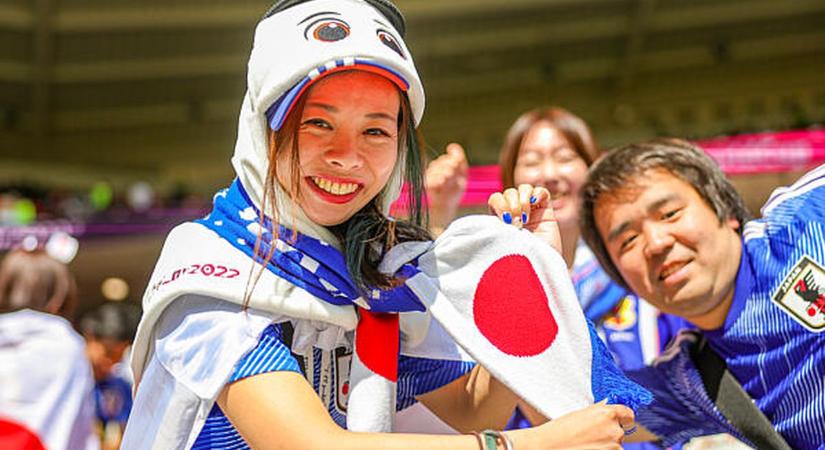 Foci-vb: világbajnokokat verve csodát tettek a japánok