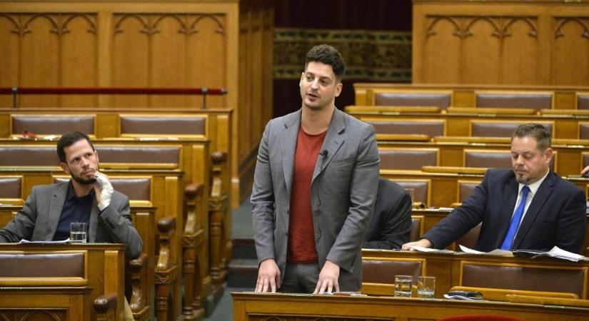 Ungár Péter: a Fidesz a vágyálmait vetíti ki a szociális ellátórendszerre