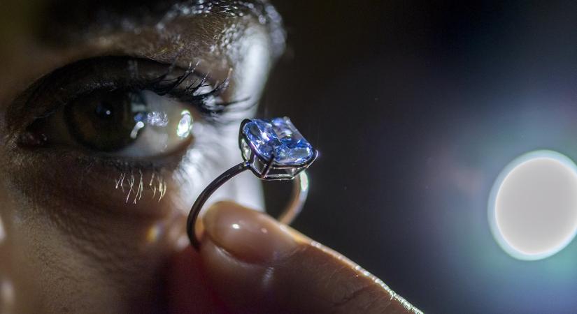 Demkó Attila (Facebook): Belgium nyugisan veszi az orosz gyémántot