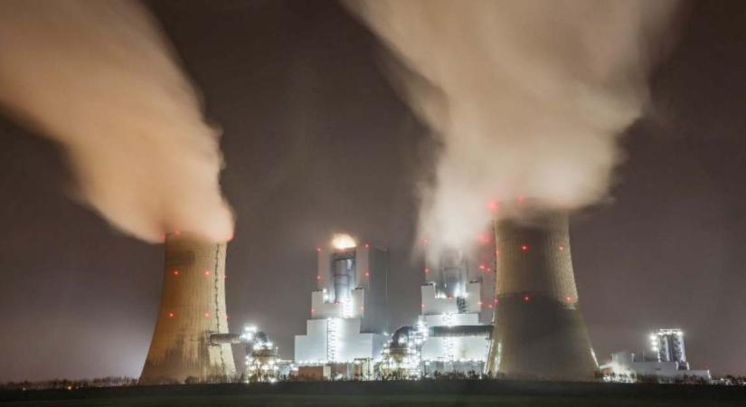 Ennyit a megújuló energiaforrásokról, avagy bajban a német zöldek