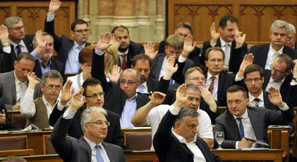 A Fideszben sem tudja sokszor a jobb kéz, hogy mit csinál a bal