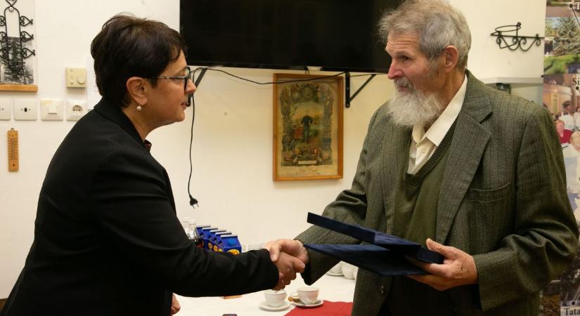 Posztumusz Nemzetiségünkért díjat kapott Izingné Pruzsina Rózsa