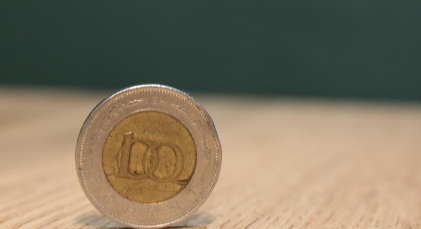 410 forint felett maradt az euró