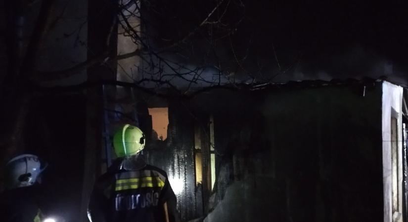 Meghibásodott fűtőberendezés okozott tüzet egy gyulai melléképületben