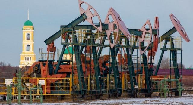 Megvan a megegyezés: az EU ársapkát vezet be az orosz olajra