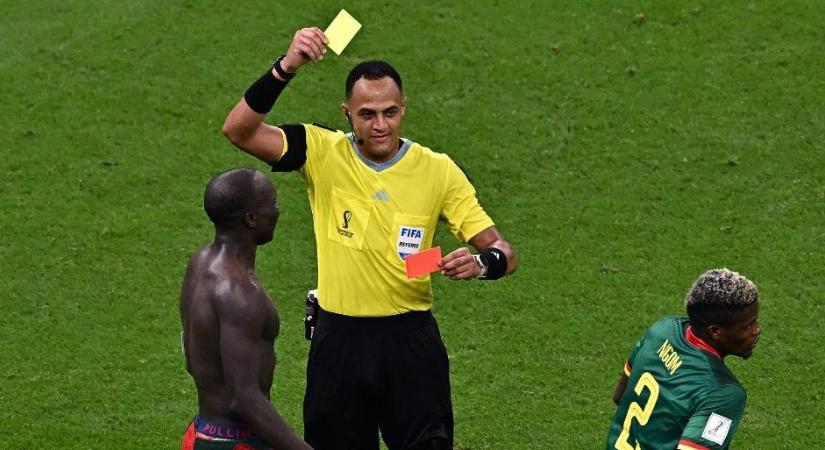 Brazília-Kamerun: utolsó perces gól és döbbenetes kiállítás