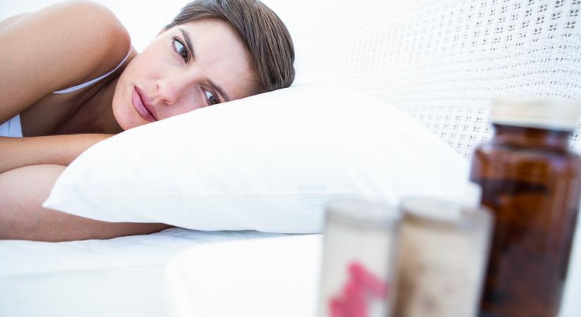 Alvászavar: ha altatót szed, ezekre a mellékhatásokra feltétlen figyeljen!