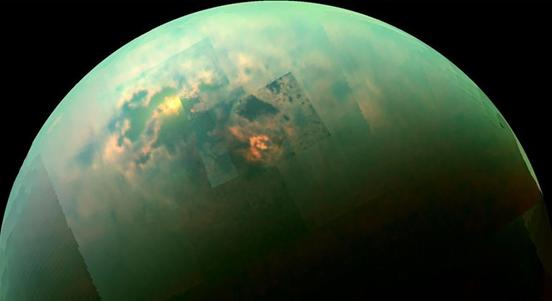 Felhőket és tengereket látott a James Webb űrteleszkóp a Szaturnusz egyik holdján