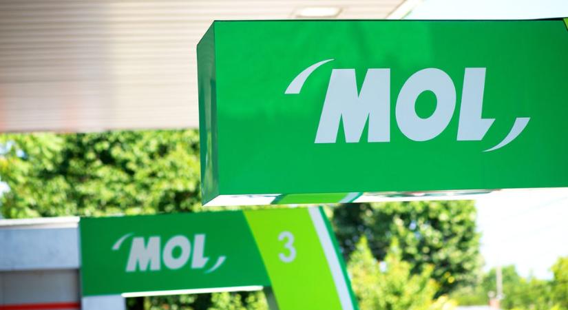 Csaknem 500 benzinkutat üzemeltet a MOL Lengyelországban