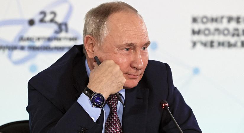 Fittyet hány az ársapkára Putyin, dézsából önti az olajat a világra