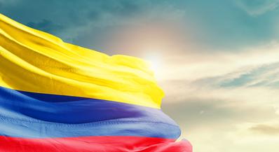 Kolumbiában a kormány megállapodást kötött a Nemzeti Felszabadítási Hadsereg lázadóival