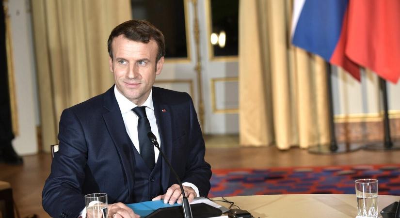 Macron szerint egy módja van a háború befejezésének