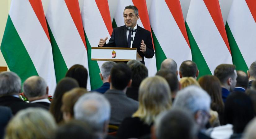 „A magyar nemzetet békés eszközökkel tudtuk újra egyesíteni”