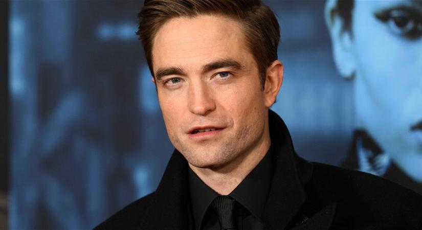Robert Pattinson Budapesten járt, és mindössze 4 magyar szóval sikítórohamot okozott a rajongóinak
