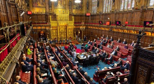 A brit Munkáspárt szerint semmi szükség a Lordok Házára