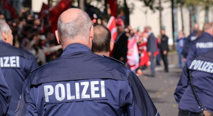 Kislányokat késelt meg egy támadó Németországban, az egyik gyerek meghalt