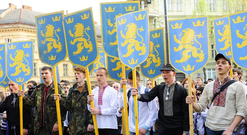 Az ukrán legfelsőbb bíróság szerint nem náci szimbólum az ukrán ultranacionalisták által használt SS-jelkép